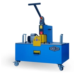 Large Diameter Hose Cutter - EM 150, EM 200